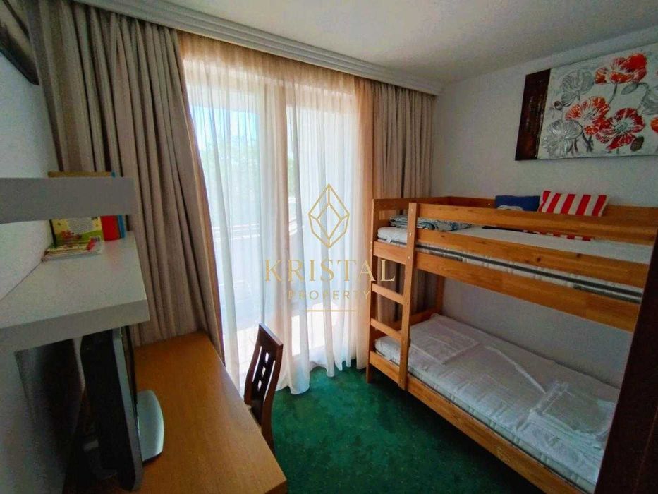 Топ оферта Апартамент 3+1 с гледка на море в луксозен комплекс в Равда