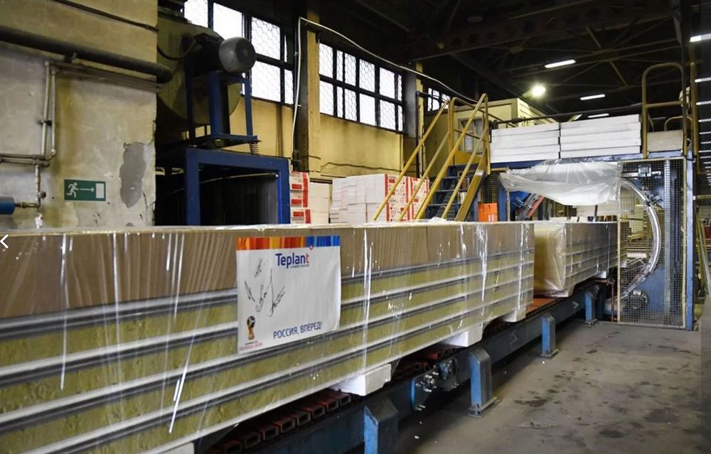 Кровельные сэндвич-панели от 300м2