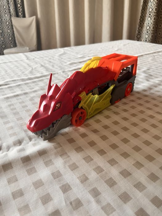 Hot wheels дракон