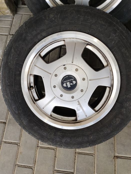 Продам диски с летней резиной