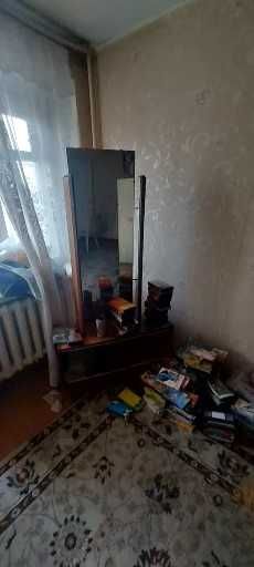 Отдам даром  разные  вещи.