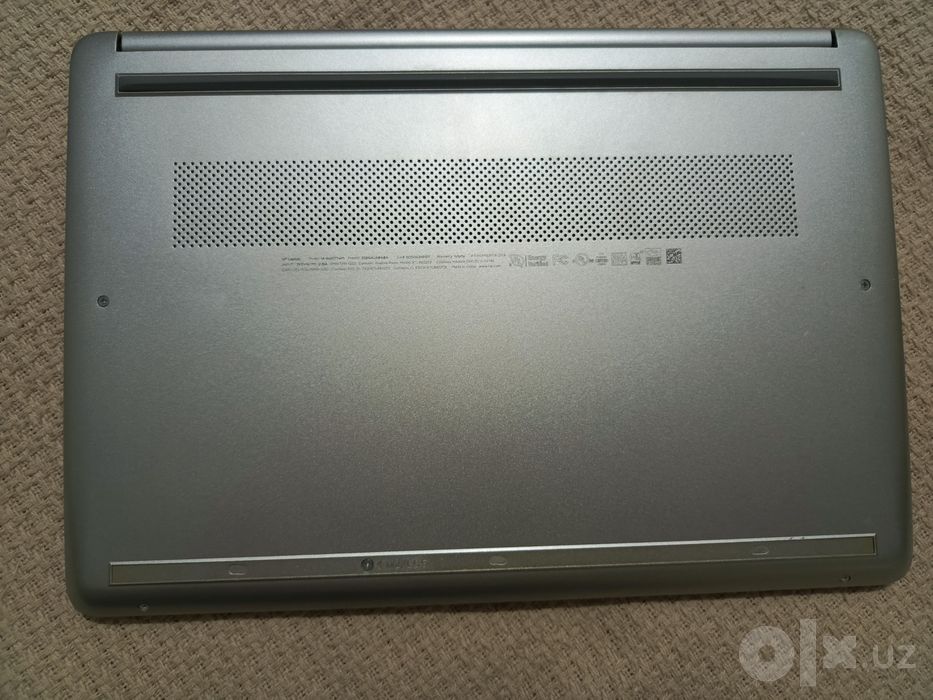 HP notebook sotiladi yaxshi holatda