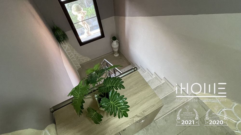 Продава се Къща в Царево - 360 кв.м за 1173 €/кв.м - Снимка #11