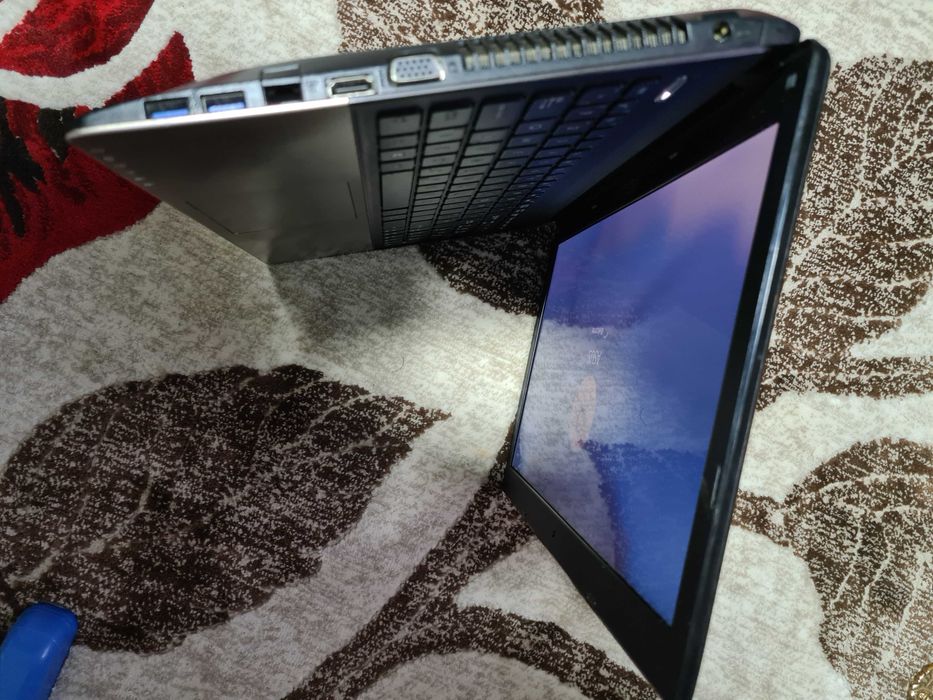 Laptop Asus K55A