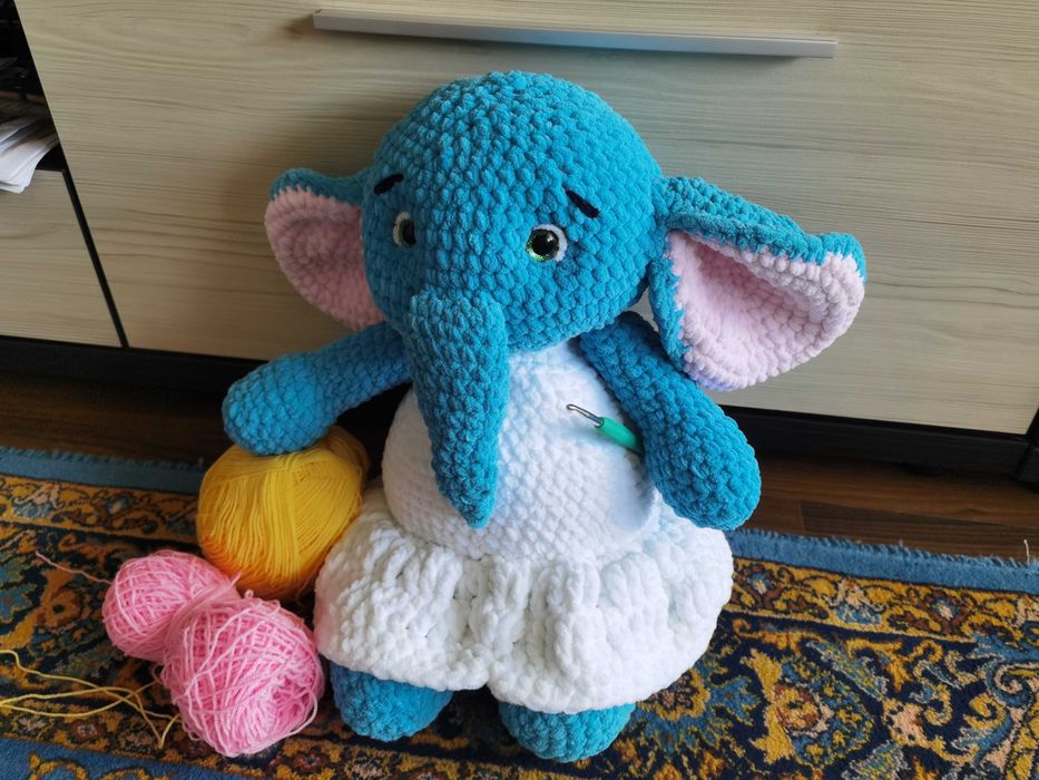 Papusa Elefant crosetat manual