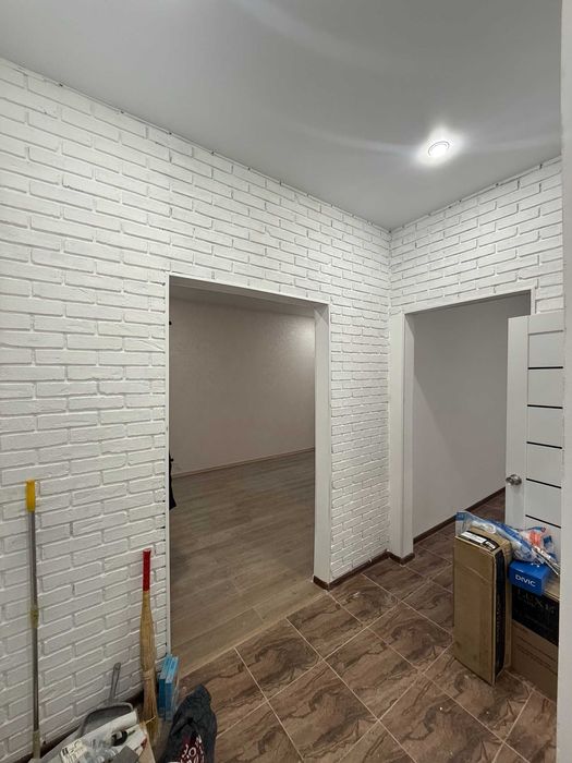 Продам 1 комнатную Батыс 2