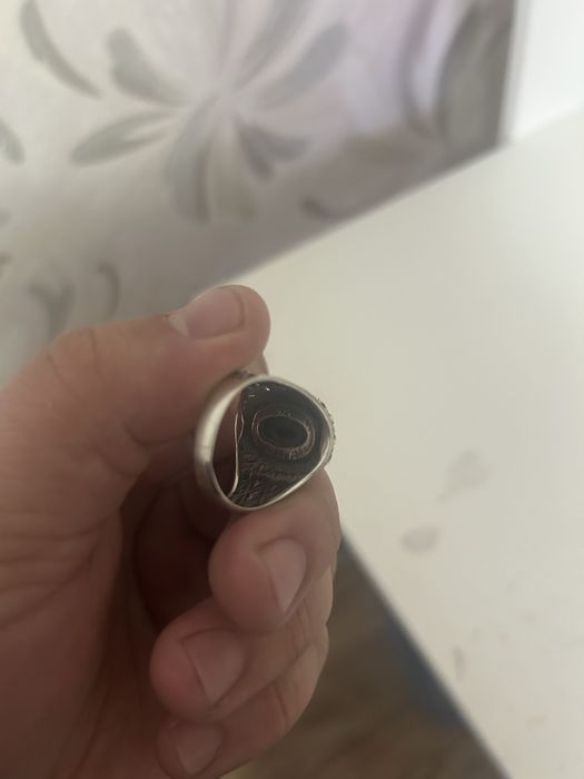 Продам колцо серебро 925