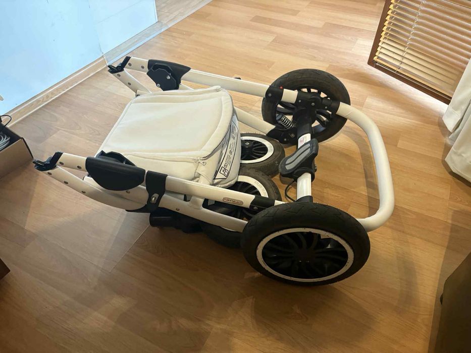 Количка Sonjan Cayenne 3в1