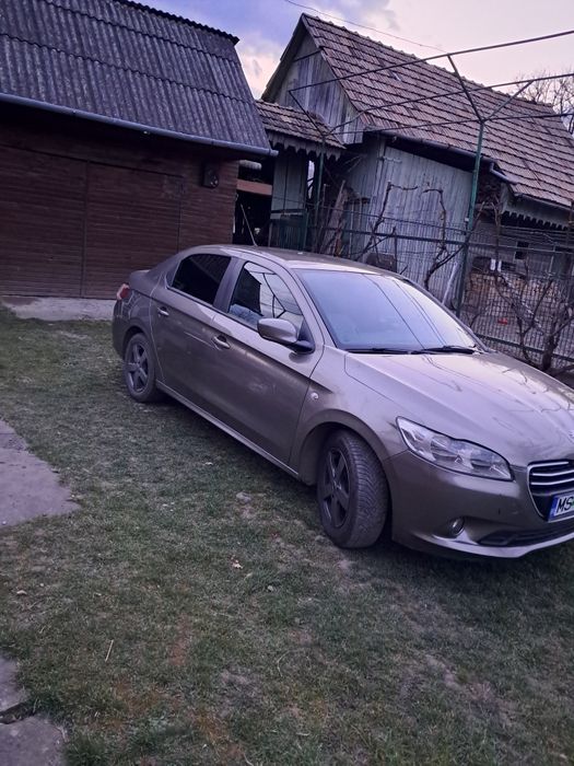 De vânzare Peugeot, benzină + GPL