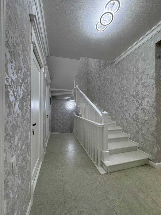 Сергели. Хонобод. 11 Бекат. 1.4 сотих 5 хона 2 каватли уй сотаман