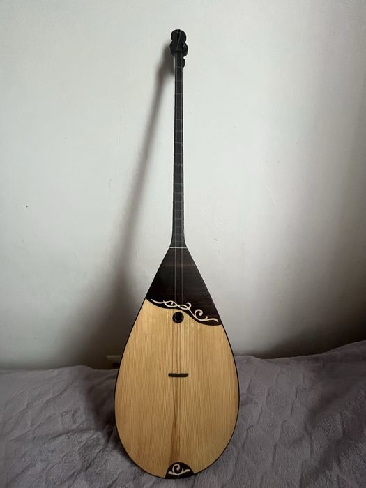 Домбыра продаётся