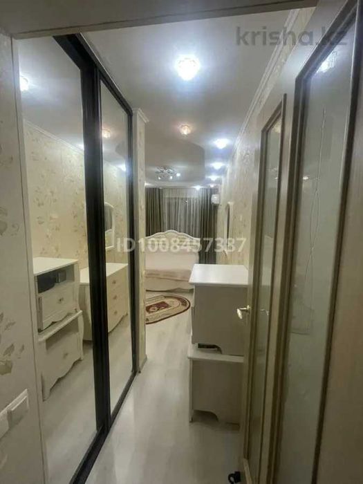 Продам 3-х комн., САМЫЙ ЦЕНТР