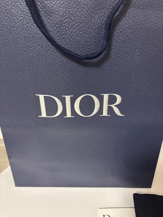 dior b30 in stare exceptionala noi cu eticheta