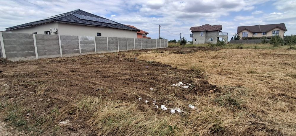 vand 650 mp parcela casa duplex Sag Manastire jud Timis