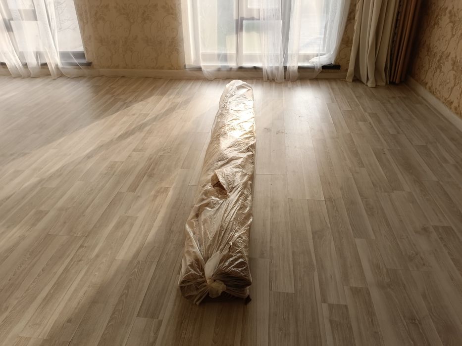 Продаетса Ковер 250×400