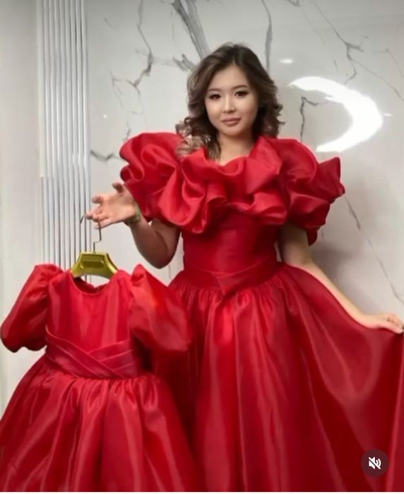 Мама и доча көйлектері сатылады!