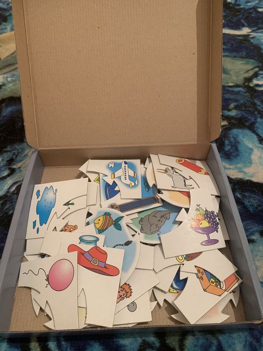 Настольная игра Признаки 20 на 24 см