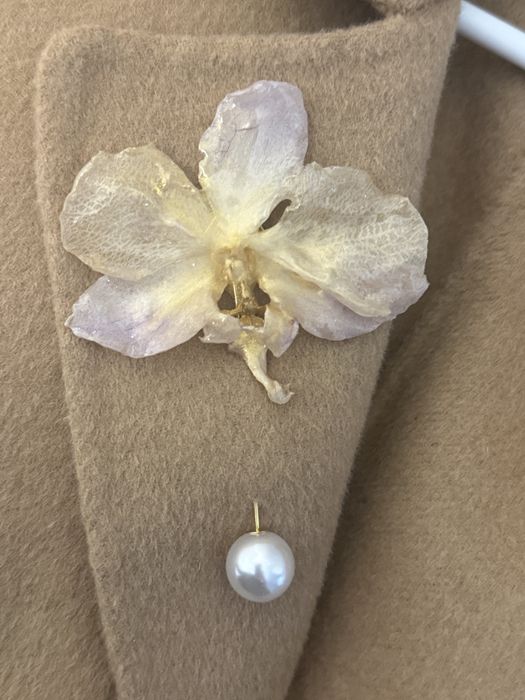 Brosa alba handmade lalea