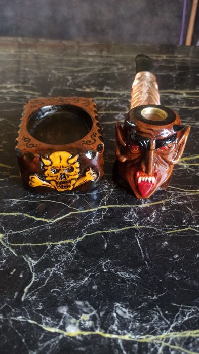 Трубка курительная резная