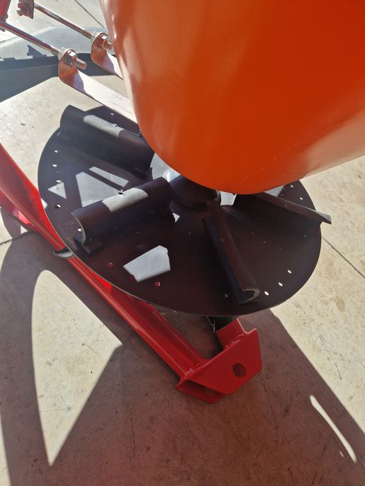 Нови Полски торачки DEXWAL 300л и 500л