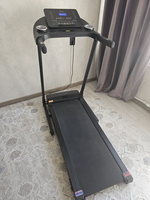 Продам беговую дорожку