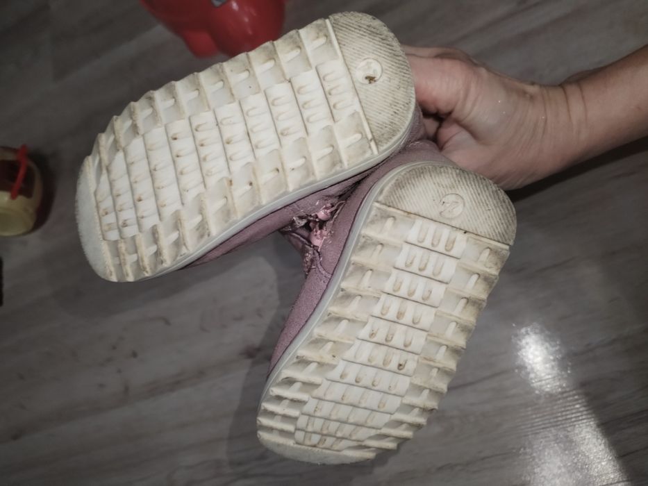 Натуральные зимние уги для девочки 24р