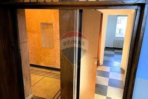Дава се под наем Четиристаен апартамент в София, Център - 120 кв.м за 990 € - Снимка #2
