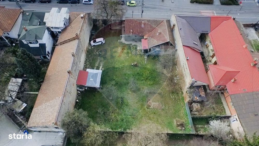 Teren de vanzare in zona Centrala