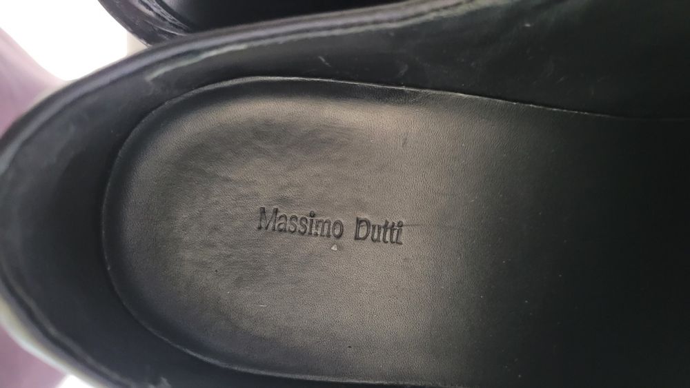 Pantofi din piele purtat o singura data