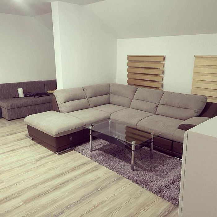 Apartament de inchiriat !