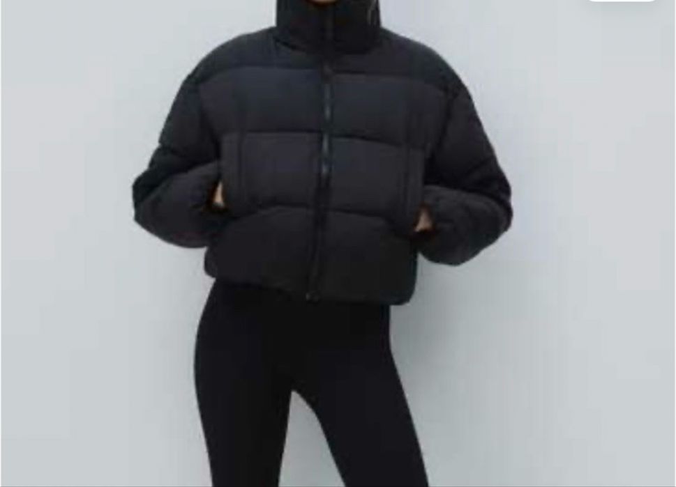 H&M Women's Black Puffer Jacket Size: xs