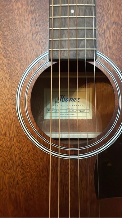 Vând URGENT chitara IBANEZ acustica