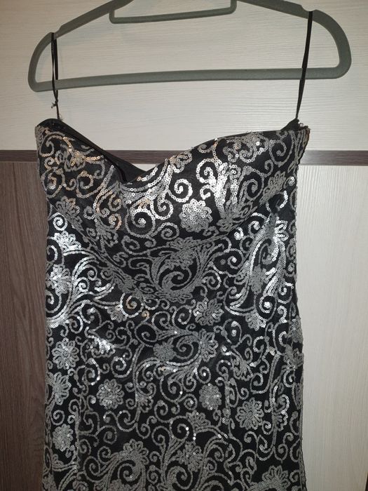 Красивое вечернее  платье