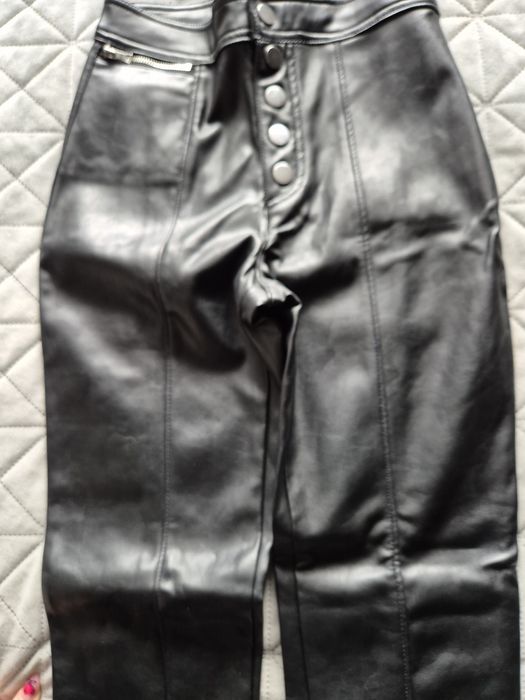 Панталон еко кожа