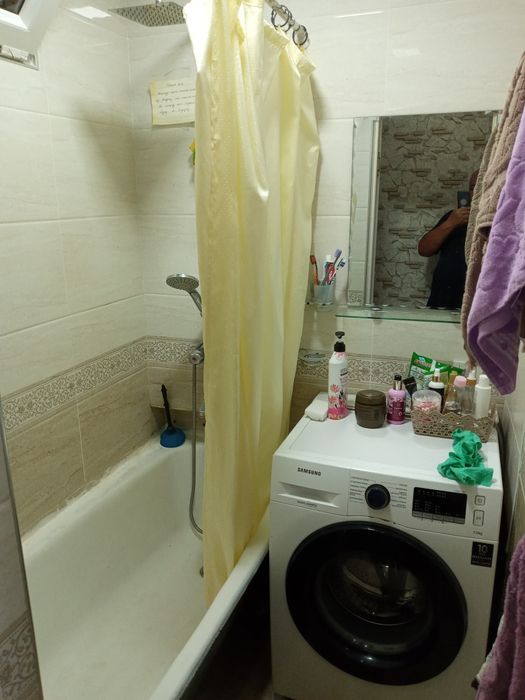 2-Хонали Уй сотилади