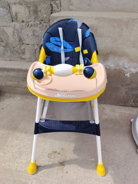 Детский обеденный столик