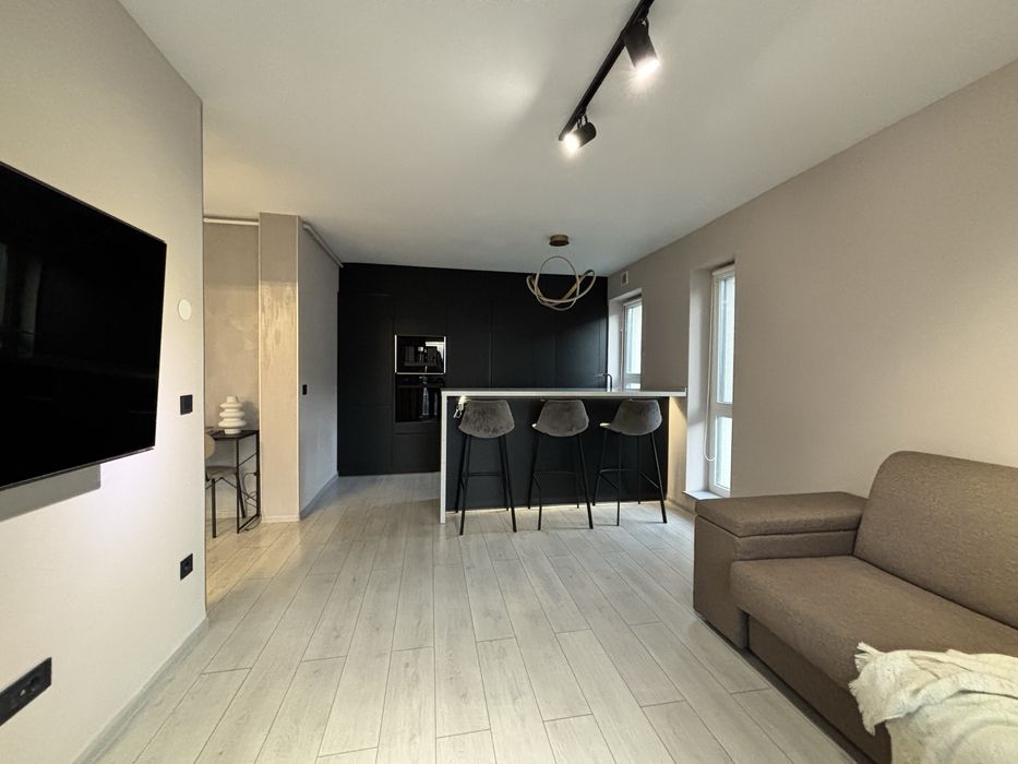 Apartament 2 camere tip Studio Coresi Avantgarden