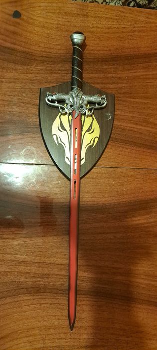 Меч на Ескалибур