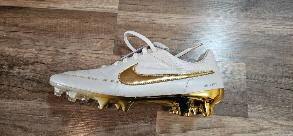 Nike Tiempo Legend V Premium FG "Touch of Gold 2015