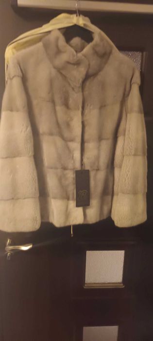 Haina de blana de vizon gri safir