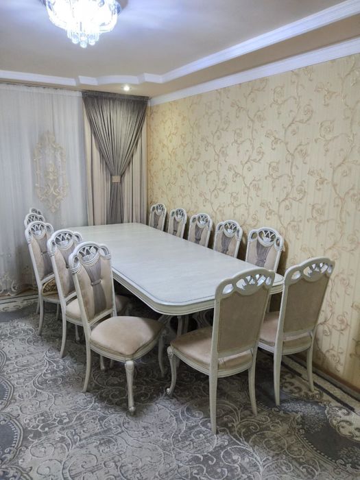 Продается стол стул на 12 персон!