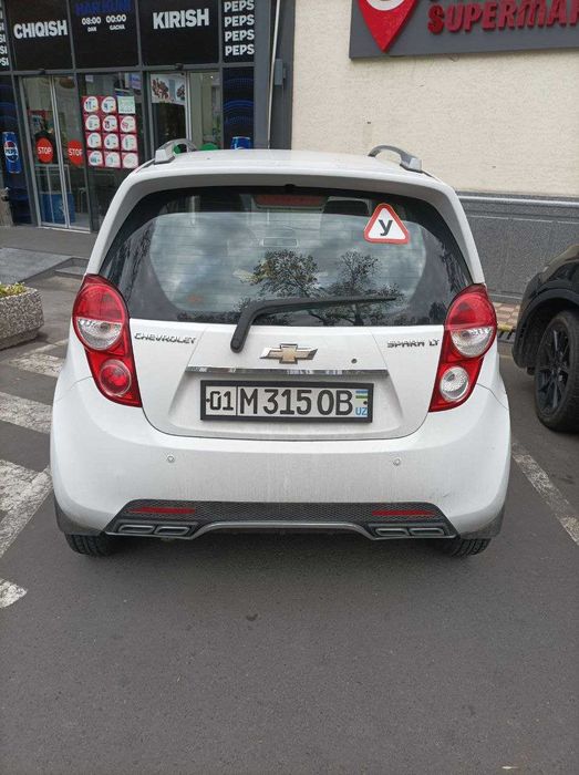 SPARK sotiladi 2018 yil, yaxshi xolatda, 8000 kelishiladi