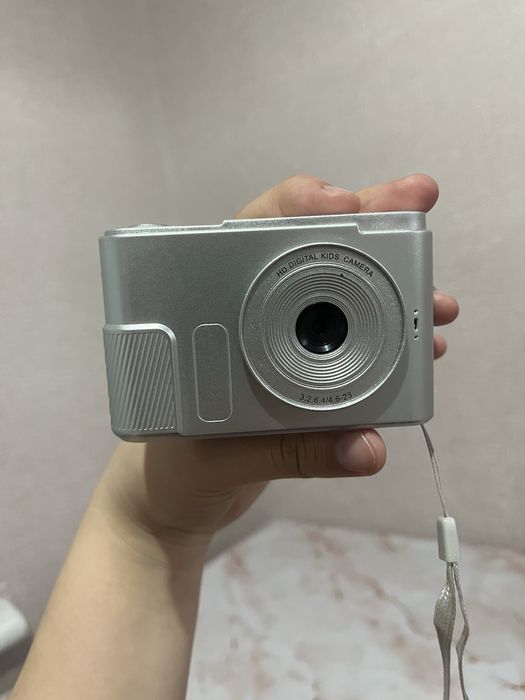 Цифровая камера с Китая