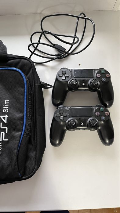 Игровая приставка ps4 slim