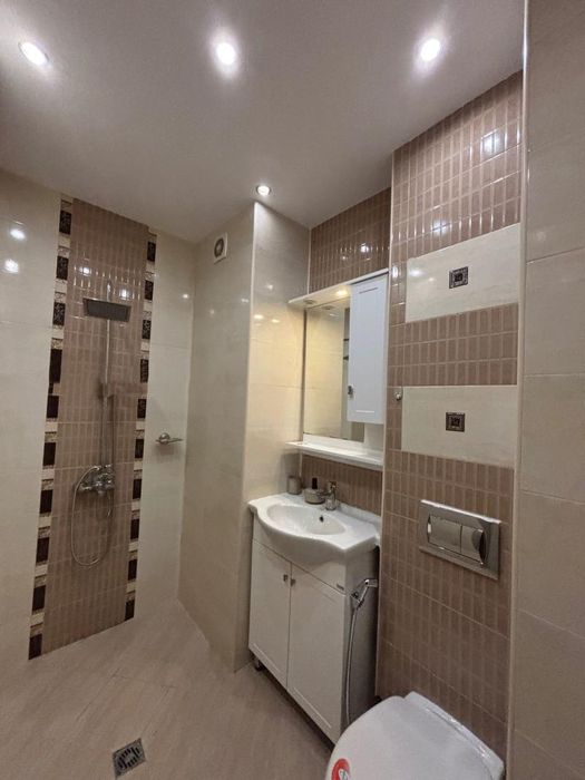 Дава се под наем Тристаен апартамент в София, Гео Милев - 90 кв.м за 750 € - Снимка #7