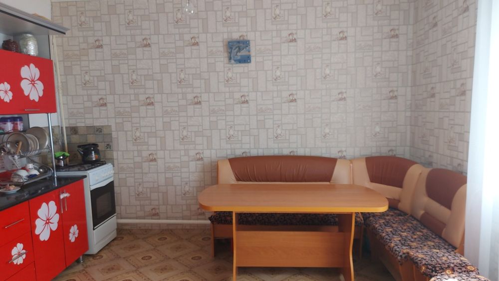 Үй сатылады,сауда бар