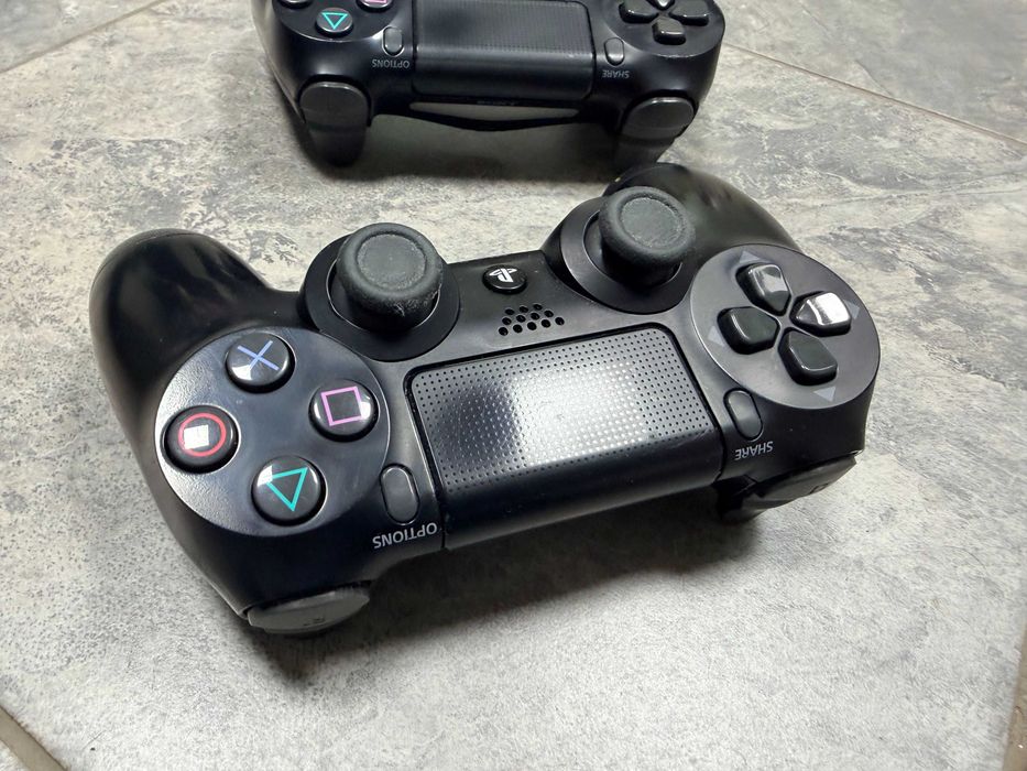 Джойстик за PS4 Playstation 4 Оригинален!!!