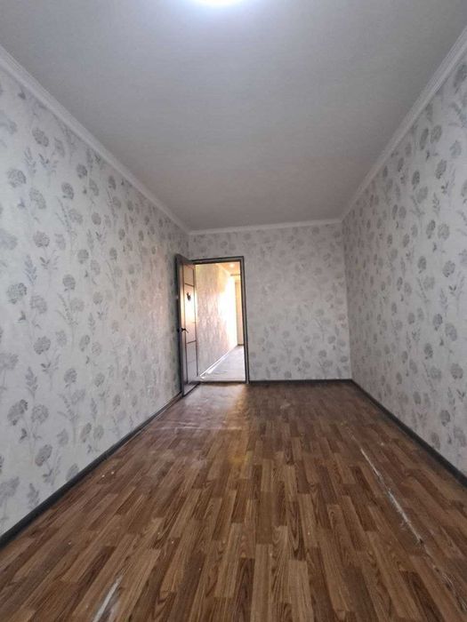 Шодлик масжид якинида Сквозной 2 хонали 3 хона қилса бўлади