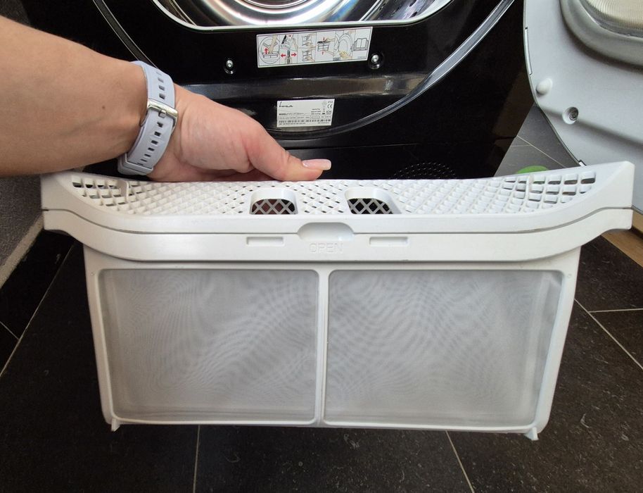 Uscător de rufe cu pompă de căldură Fram – 8 KG