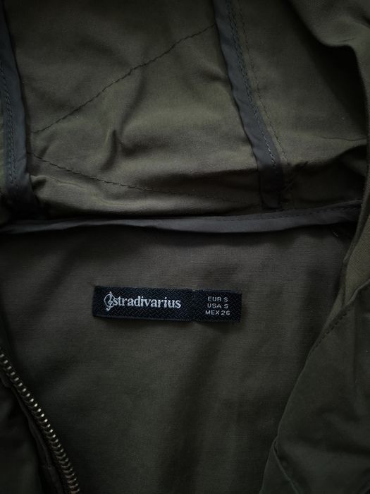 Geacă de primăvară Stradivarius